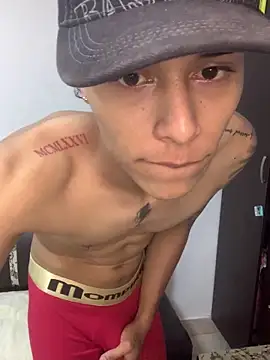 Frayhot777 online show from March 18, 2026, 9:07 pm