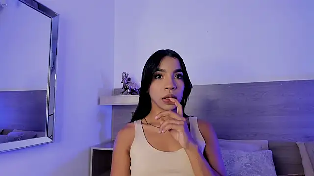 Snapshot of Ivana_Hall chatting on November 28, 2025, 8:00 pm Ivana Hall online show from November 28, 2025, 8:00 pm