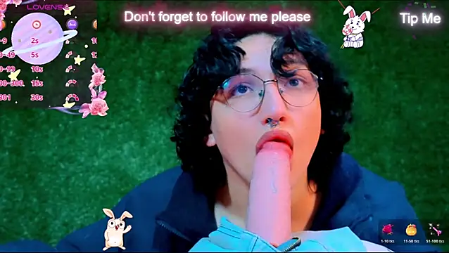 -BlueOpal- online show from November 9, 2025, 8:07 pm