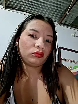 Snapshot of hot-mom22 chatting on January 9, 2026, 11:13 am hot-mom22 online show from January 9, 2026, 11:13 am