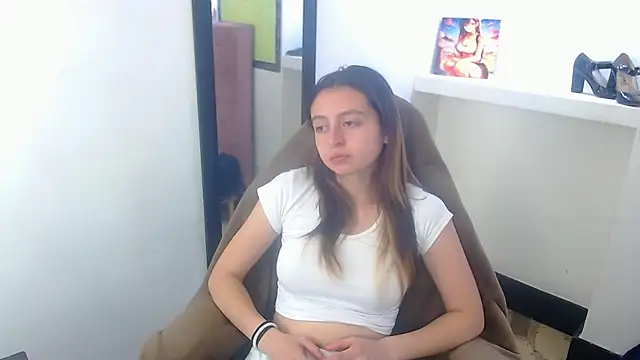 Snapshot of lala_clark chatting on November 12, 2025, 12:27 pm lala clark online show from November 12, 2025, 12:27 pm