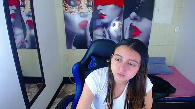 Snapshot of lala_clark chatting on November 15, 2025, 12:45 pm lala clark online show from November 15, 2025, 12:45 pm