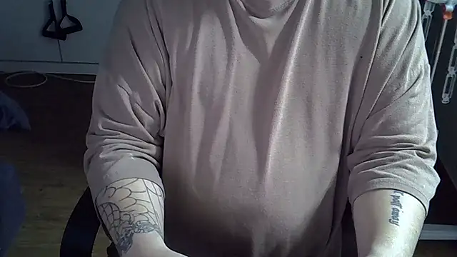 Snapshot of CAOSLOAD chatting on January 14, 2026, 10:10 am CAOSLOAD online show from January 14, 2026, 10:10 am