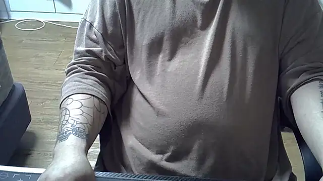 Snapshot of CAOSLOAD chatting on January 15, 2026, 5:05 pm CAOSLOAD online show from January 15, 2026, 5:05 pm