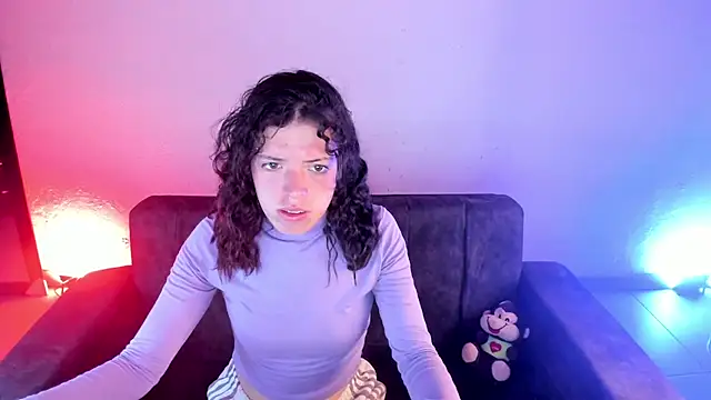 Snapshot of zakura_Haruno chatting on November 3, 2025, 5:03 pm zakura Haruno online show from November 3, 2025, 5:03 pm