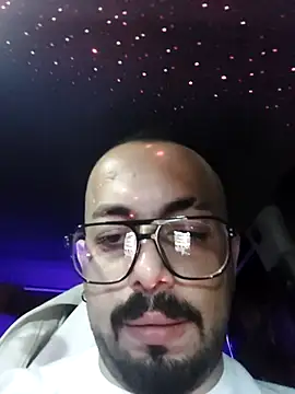 Snapshot of Tasgibigencyarragi chatting on November 13, 2025, 7:24 pm Tasgibigencyarragi online show from November 13, 2025, 7:24 pm