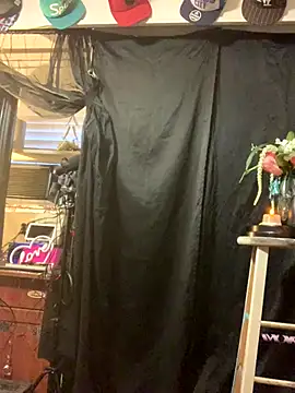 blondebarbiebae online show from October 27, 2025, 8:02 pm