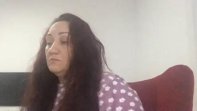 Snapshot of paula19800 chatting on December 3, 2025, 12:47 pm paula19800 online show from December 3, 2025, 12:47 pm