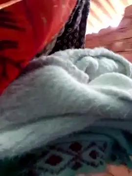 Snapshot of Cuty_kinjal chatting on December 15, 2025, 9:02 am Cuty kinjal online show from December 15, 2025, 9:02 am