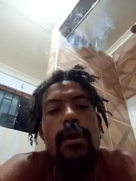 Snapshot of Goofygoody17 chatting on January 5, 2026, 6:44 pm Goofygoody17 online show from January 5, 2026, 6:44 pm