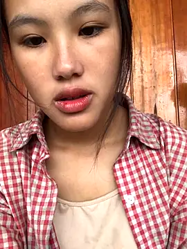 Mai lovely online show from October 4, 2025, 1:36 am