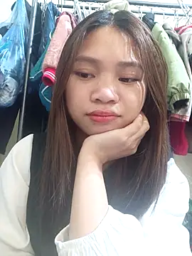 Snapshot of Mayy1 chatting on November 15, 2025, 2:09 am Mayy1 online show from November 15, 2025, 2:09 am