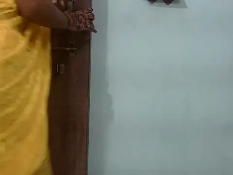 Lusty Shreya  online show from November 13, 2025, 4:55 am