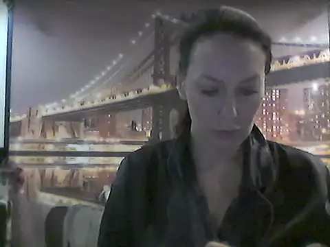 Selirine online show from October 21, 2025, 3:02 pm