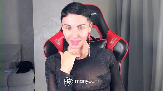 Angel iam online show from May 14, 2026, 6:04 pm