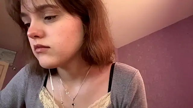 ShannanJou online show from October 18, 2025, 10:27 am