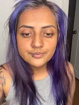 Snapshot of sunnymoonn_1 chatting on October 18, 2025, 10:54 pm sunnymoonn 1 online show from October 18, 2025, 10:54 pm