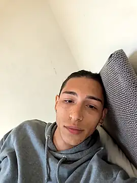 Francoluce23 online show from October 2, 2025, 3:52 pm