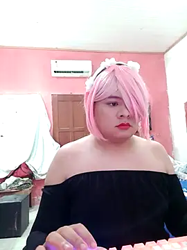 Beatrizmakeize online show from September 23, 2025, 6:11 pm