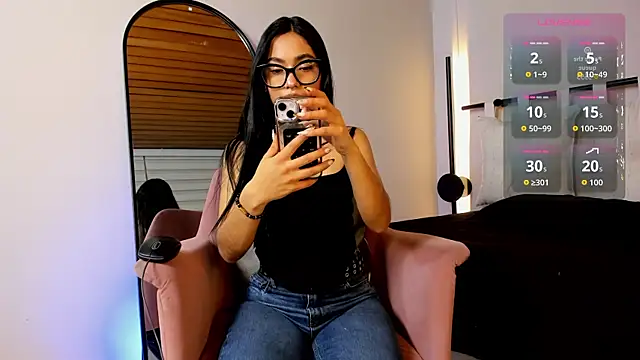 cherry bunnyx online show from November 29, 2025, 3:31 am