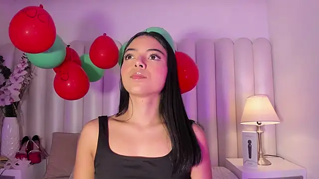 AriaBelles online show from November 14, 2025, 7:23 pm