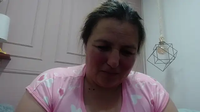 Snapshot of SweetRouse__ chatting on October 1, 2025, 3:07 pm SweetRouse online show from October 1, 2025, 3:07 pm