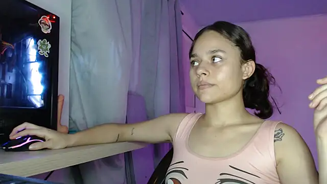 LittleCheerry69 online show from November 10, 2025, 6:51 pm