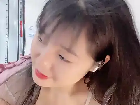 Snapshot of Lie_liee chatting on June 26, 2026, 2:05 am Lie liee online show from June 26, 2026, 2:05 am