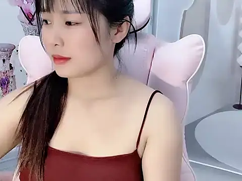 Snapshot of Lie_liee chatting on July 15, 2026, 8:30 am Lie liee online show from July 15, 2026, 8:30 am