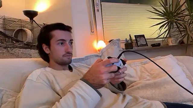 Snapshot of Passion-Frucht chatting on October 6, 2025, 5:54 pm Passion-Frucht online show from October 6, 2025, 5:54 pm