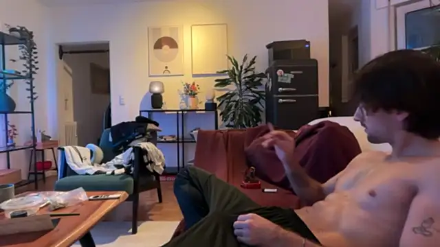 Snapshot of Passion-Frucht chatting on October 16, 2025, 10:44 pm Passion-Frucht online show from October 16, 2025, 10:44 pm