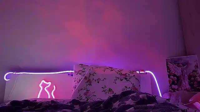 CandysRose online show from October 6, 2025, 7:11 pm