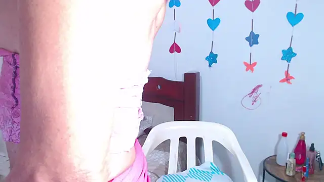 Snapshot of lorenacapelli chatting on May 14, 2026, 11:28 am lorenacapelli online show from May 14, 2026, 11:28 am