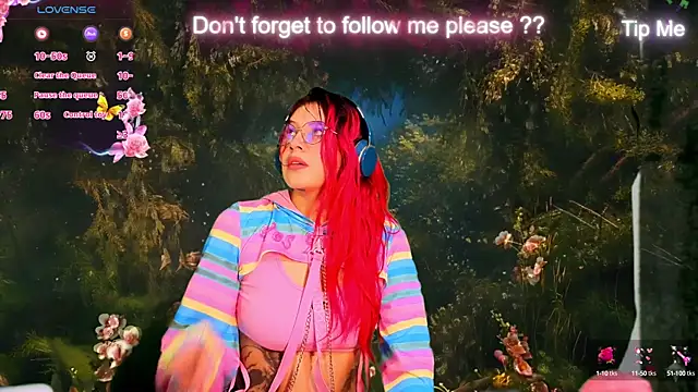 -VelvetZoe- online show from October 7, 2025, 12:02 pm