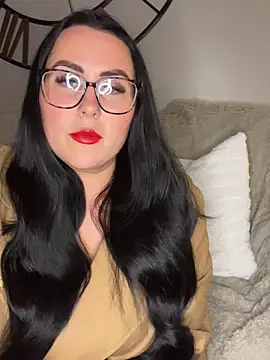 Ruby-Black online show from October 18, 2025, 10:32 pm