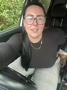 Ruby-Black online show from March 19, 2026, 4:33 pm