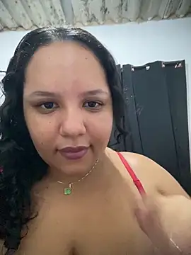 Snapshot of EggedGrowth chatting on February 14, 2026, 10:50 pm EggedGrowth online show from February 14, 2026, 10:50 pm