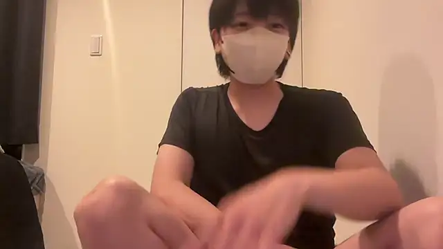 Snapshot of tora3220 chatting on July 7, 2026, 12:31 pm tora3220 online show from July 7, 2026, 12:31 pm