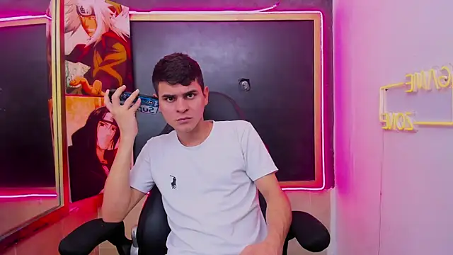 liam coleman25 online show from January 13, 2026, 4:07 am