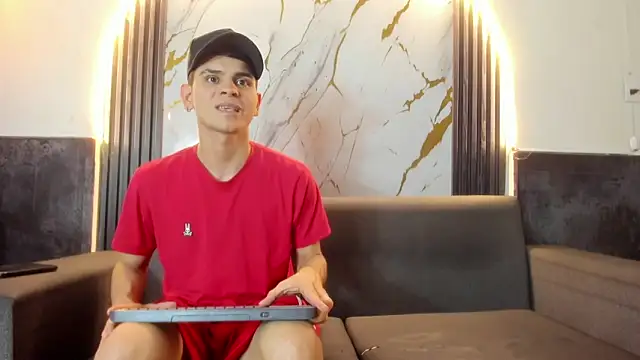 liam coleman25 online show from February 13, 2026, 4:52 am