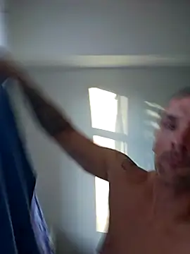 Snapshot of Ando1992 chatting on November 22, 2025, 8:02 am Ando1992 online show from November 22, 2025, 8:02 am