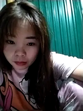 soixam00 online show from October 6, 2025, 1:52 pm
