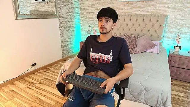 Snapshot of Axel_Draven chatting on March 6, 2026, 12:12 pm Axel Draven online show from March 6, 2026, 12:12 pm