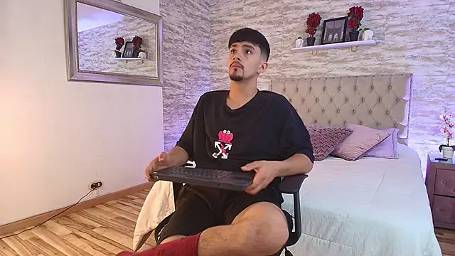 Snapshot of Axel_Draven chatting on March 12, 2026, 11:49 am Axel Draven online show from March 12, 2026, 11:49 am