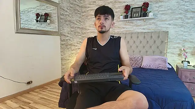 Snapshot of Axel_Draven chatting on March 16, 2026, 12:20 pm Axel Draven online show from March 16, 2026, 12:20 pm