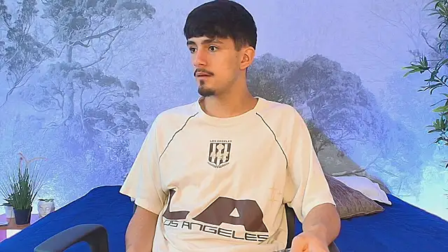 Snapshot of Axel_Draven chatting on March 30, 2026, 12:17 pm Axel Draven online show from March 30, 2026, 12:17 pm