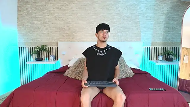 Snapshot of Axel_Draven chatting on April 16, 2026, 12:28 pm Axel Draven online show from April 16, 2026, 12:28 pm