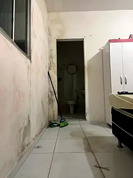 anywiilliane online show from September 27, 2025, 8:58 pm