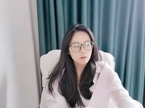 guai00 online show from October 7, 2025, 5:48 am