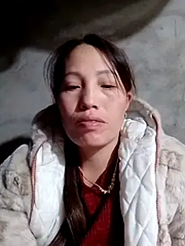 Sera sexy01 online show from November 27, 2025, 9:39 pm